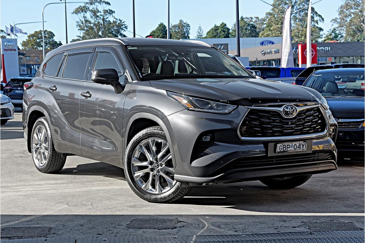 2025 Toyota Kluger Grande AXUH78R
