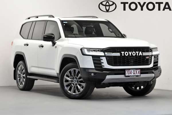 2023 Toyota Landcruiser GR Sport FJA300R