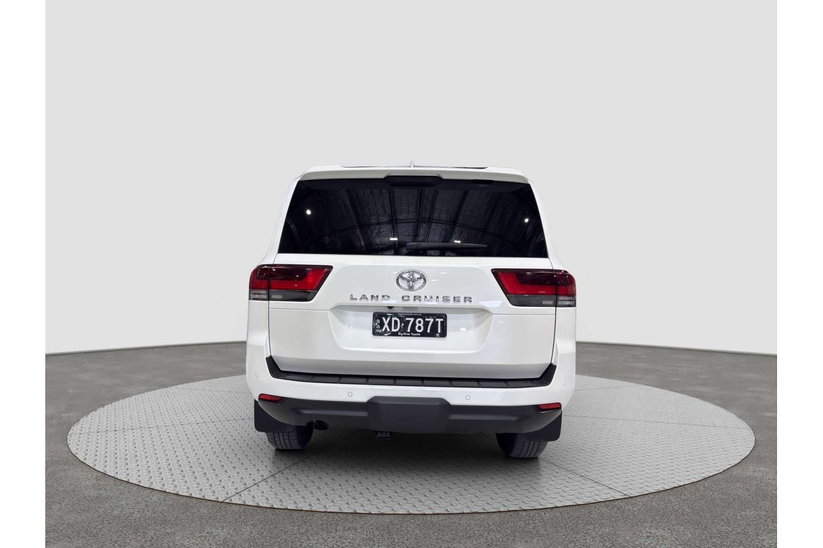 2023 Toyota Landcruiser VX FJA300R image 6