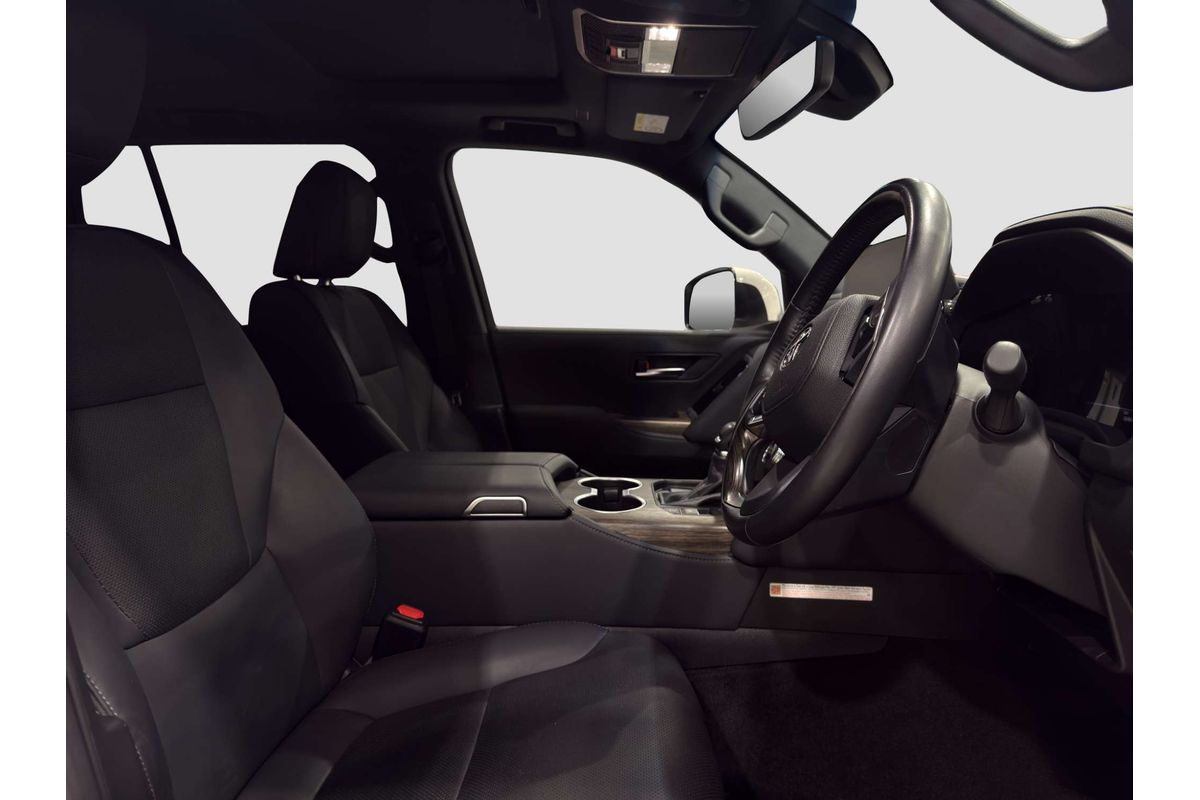 2023 Toyota Landcruiser VX FJA300R image 9