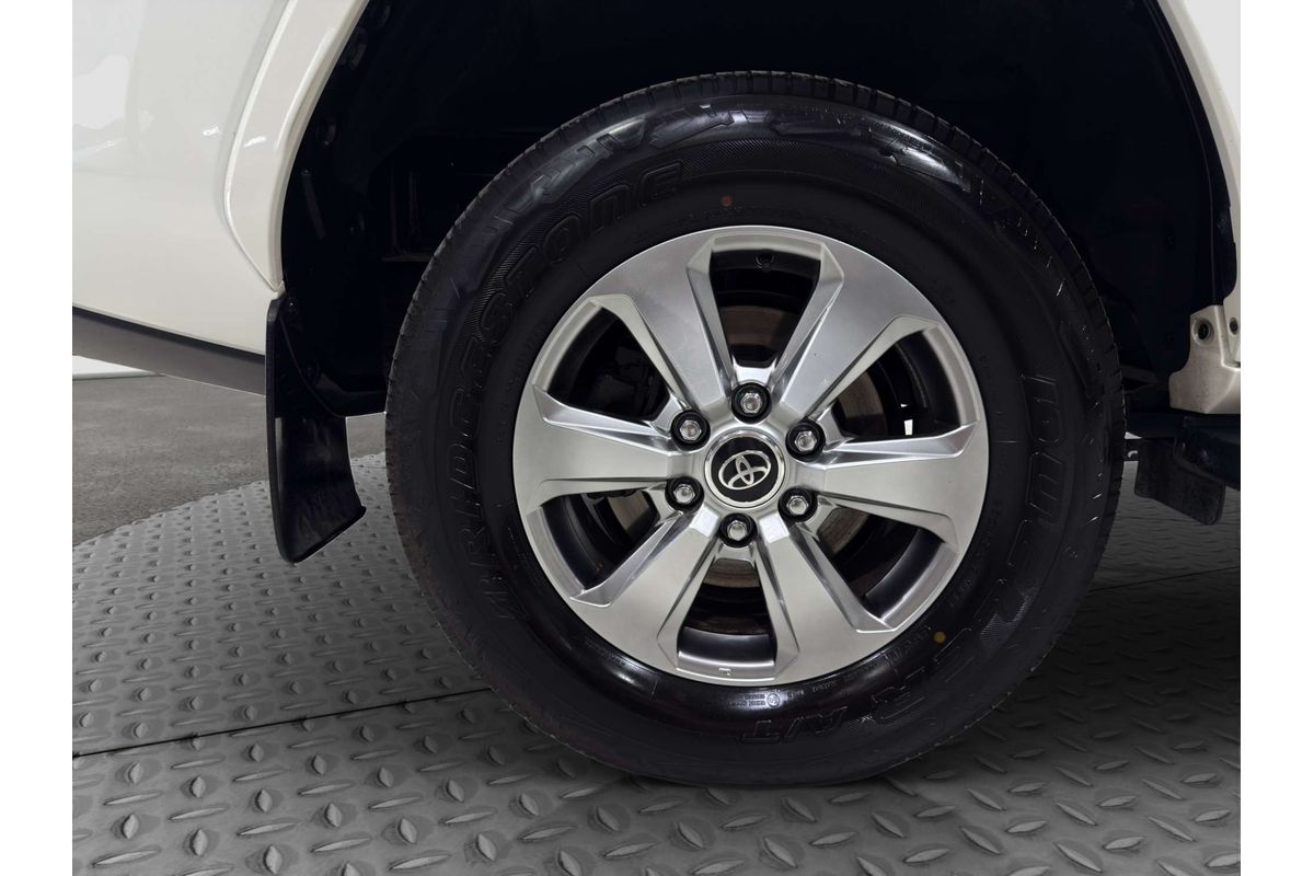 2023 Toyota Landcruiser VX FJA300R image 27