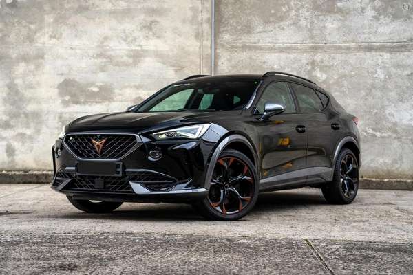 2024 CUPRA Formentor VZx KM