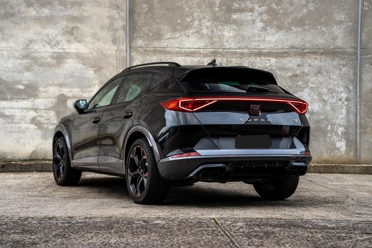 2024 CUPRA Formentor VZx KM