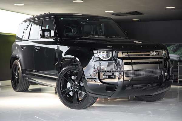 2025 Land Rover Defender 110 D350 X-Dynamic SE L663