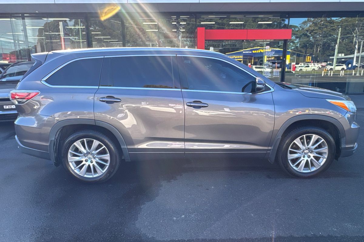 2014 Toyota Kluger Grande GSU55R