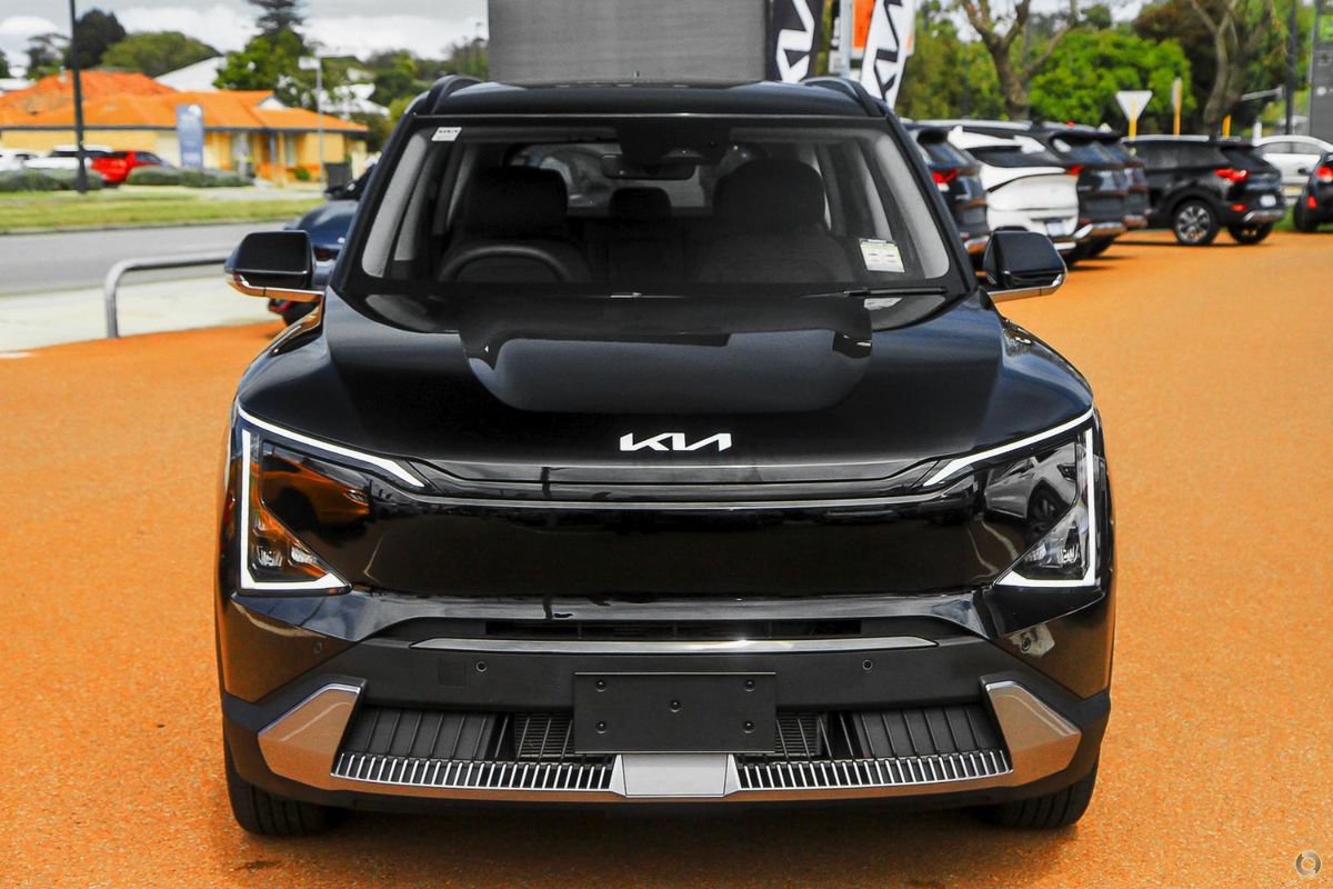 2025 Kia EV5 Air Standard Range OVc