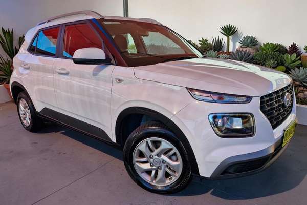 2025 Hyundai Venue Active QX.V5