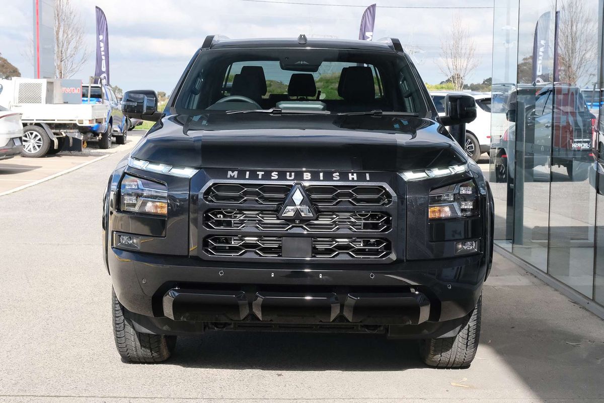 2026 Mitsubishi Triton GSR MV 4X4