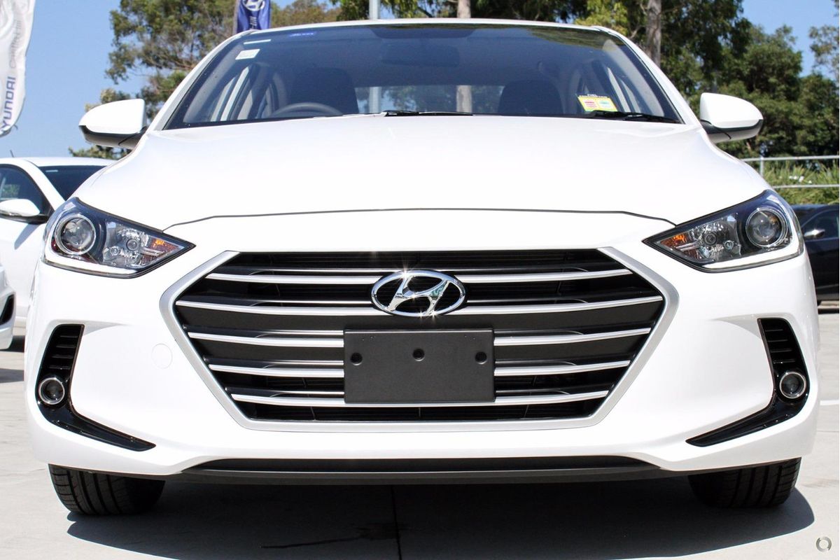 2018 Hyundai Elantra Active AD