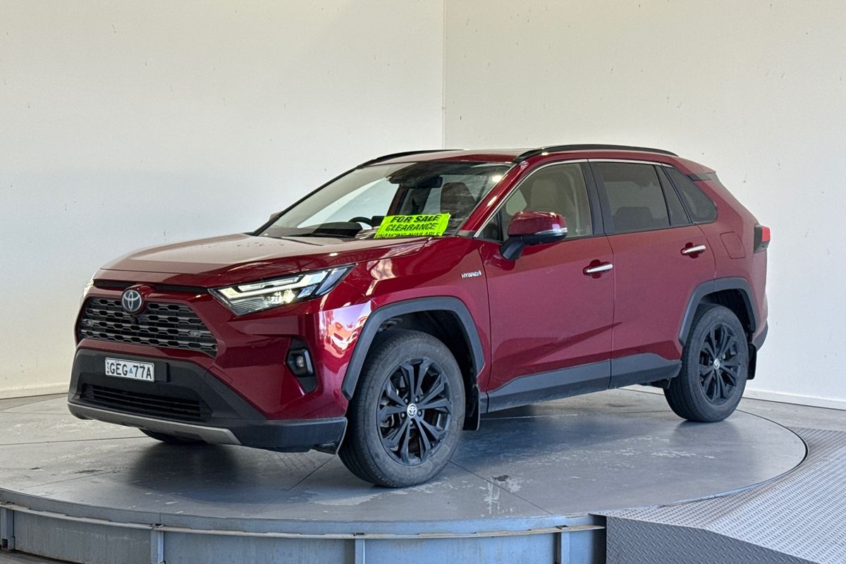 2024 Toyota RAV4 Cruiser AXAH52R
