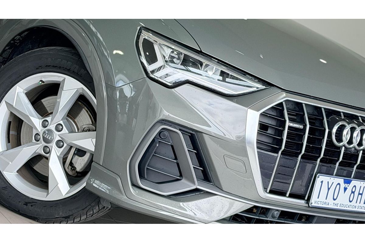 2020 Audi Q3 40 TFSI S line F3
