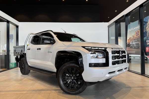 2025 Mitsubishi Triton GSR MV 4X4