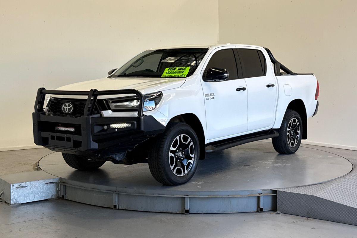 2023 Toyota Hilux SR5 GUN126R 4X4