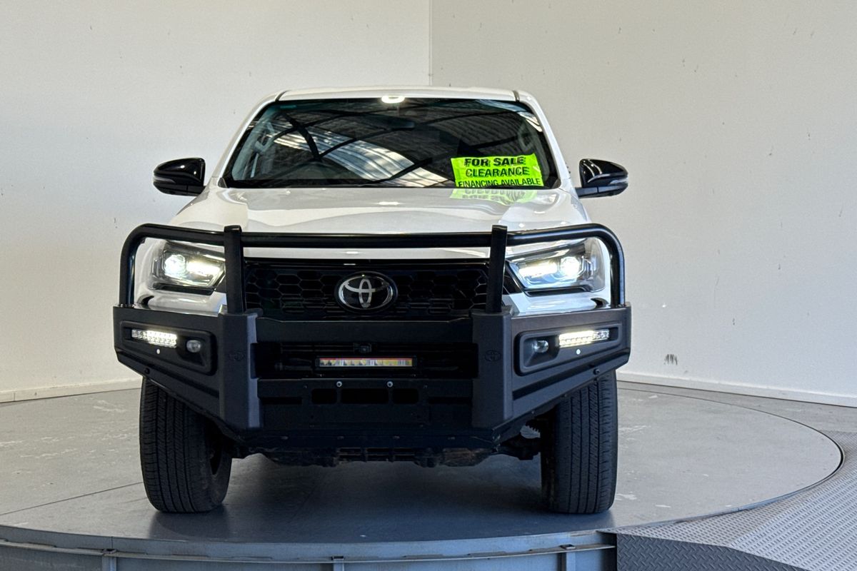 2023 Toyota Hilux SR5 GUN126R 4X4