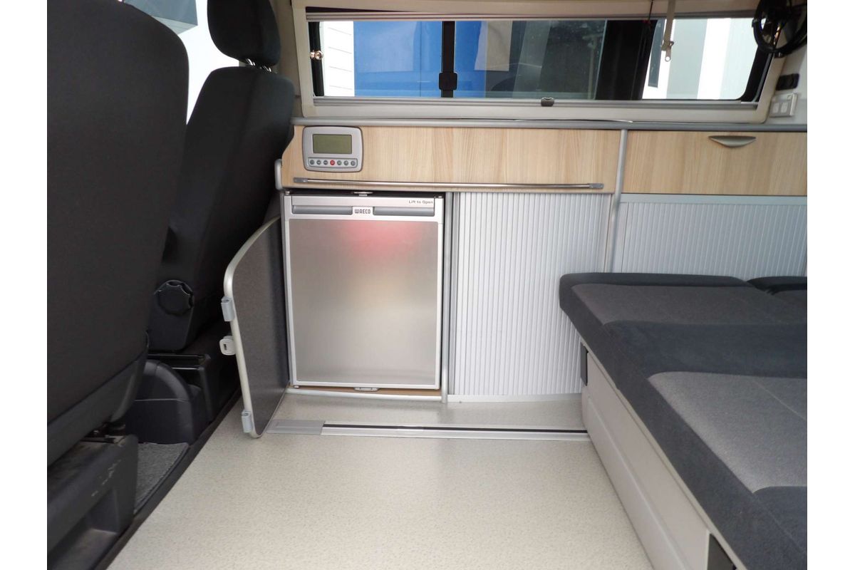 2015 Volkswagen Transporter TDI400 T6 LWB image 19