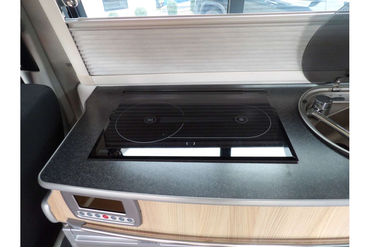 2015 Volkswagen Transporter TDI400 T6 LWB image 20