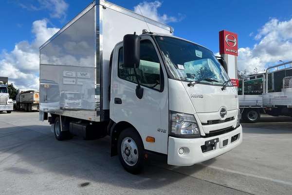 2025 Hino 300 Series 616