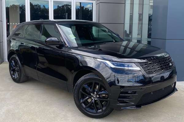 2026 Land Rover Range Rover Velar P250 Dynamic SE L560