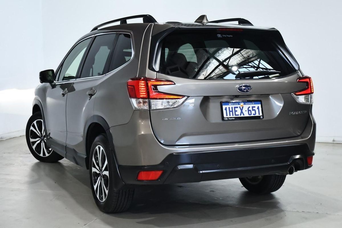 2020 Subaru Forester 2.5i Premium S5
