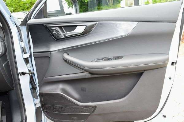 2026 Chery Tiggo 4 Ultimate thumb-15