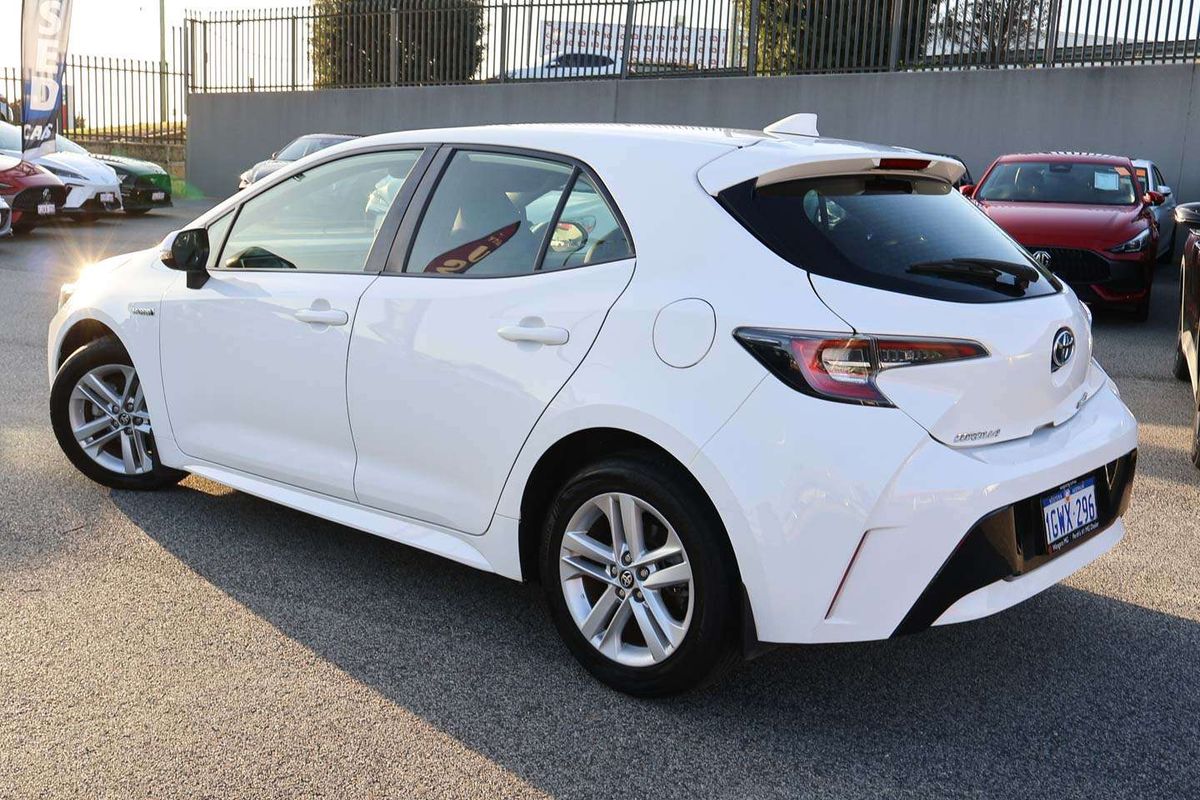 2020 Toyota Corolla Ascent Sport Hybrid ZWE211R
