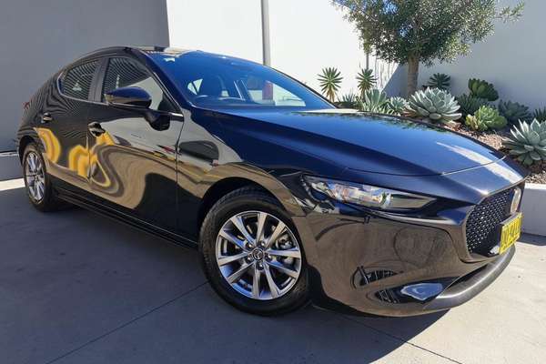 2025 Mazda 3 G20 Pure BP Series