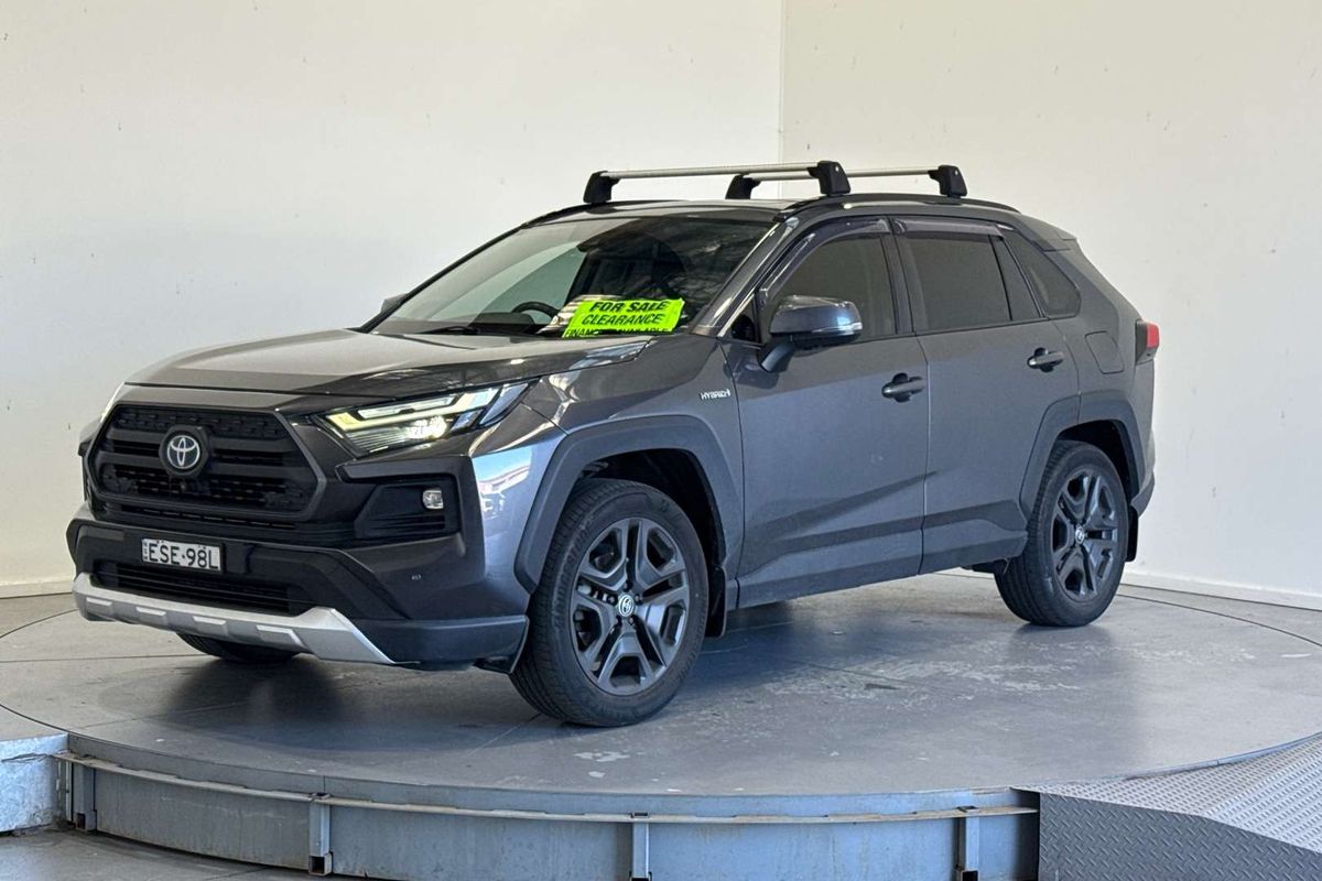 2022 Toyota RAV4 EDGE (AWD) HYBRID AXAH54R