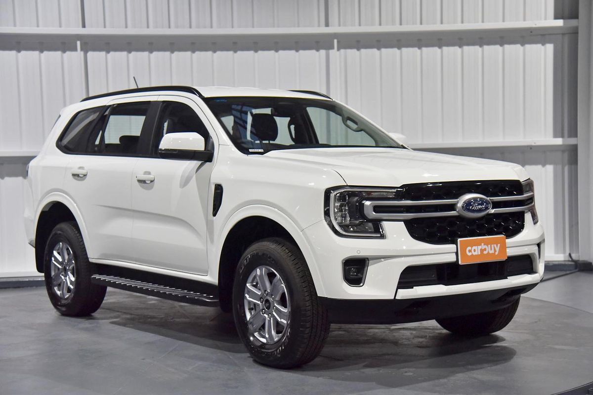2025 Ford Everest Ambiente 2.0L