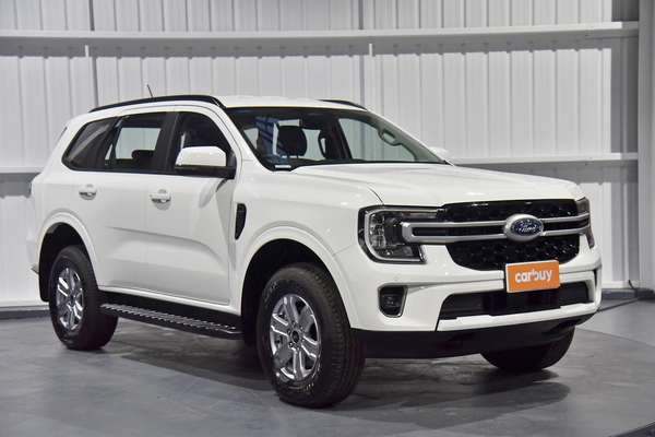 2025 Ford Everest Ambiente 2.0L