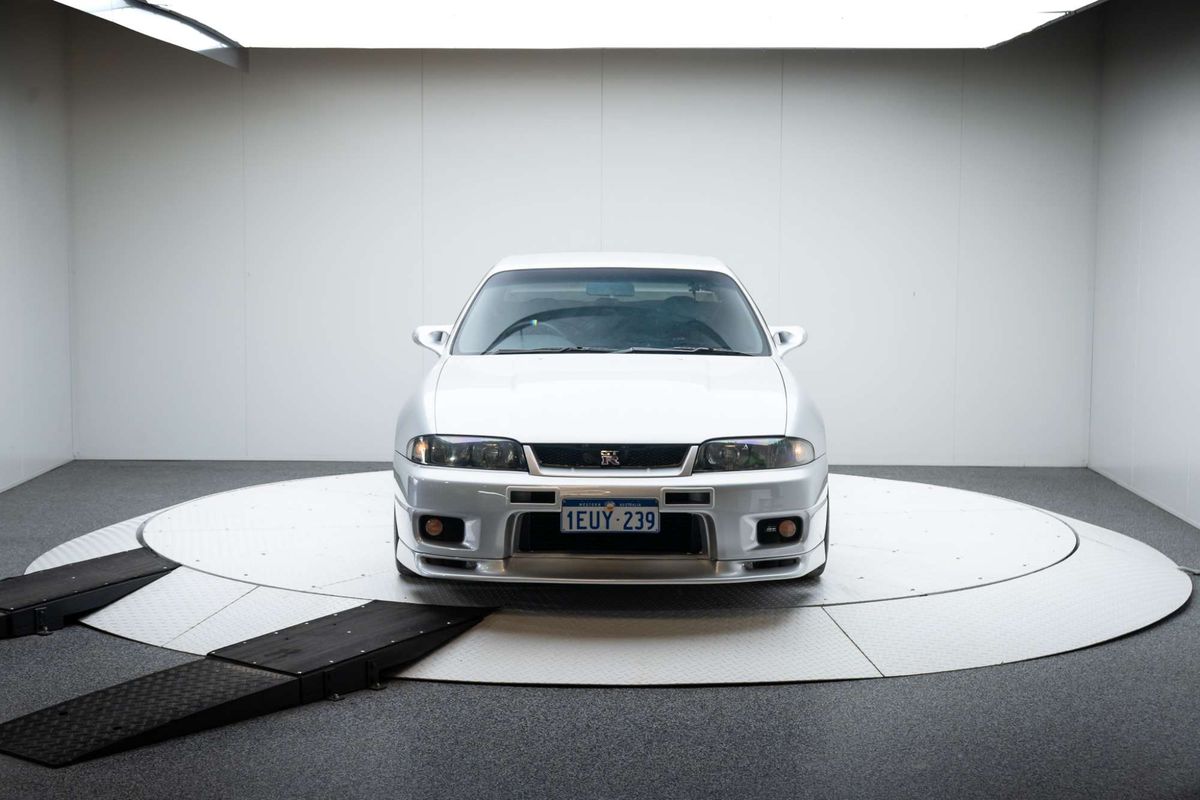 1995 Nissan Skyline GT-R V-Spec R33