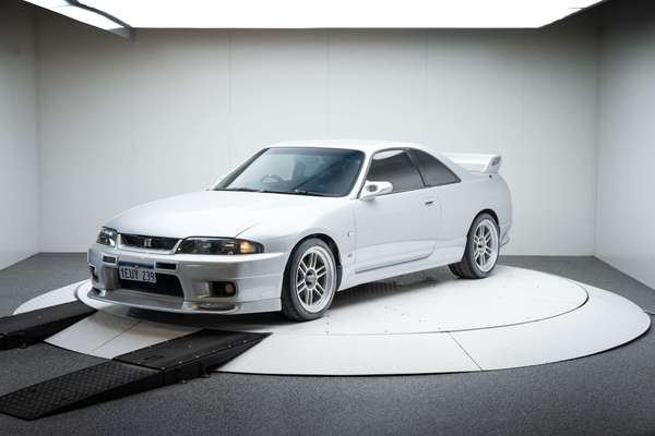 1995 Nissan Skyline GT-R V-Spec R33