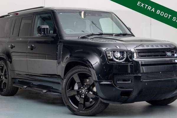 2025 Land Rover Defender 130 D350 X-Dynamic SE L663