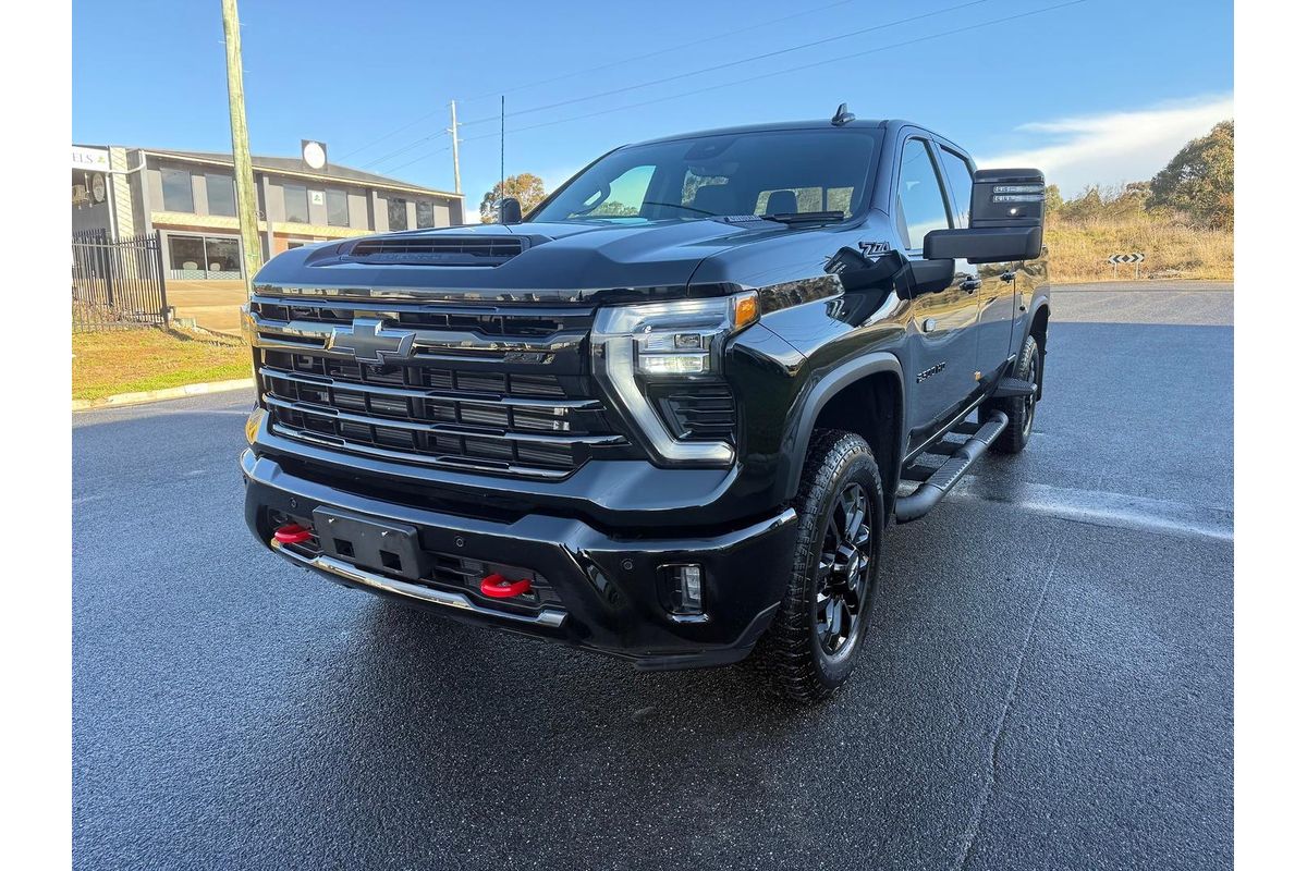 2026 Chevrolet Silverado HD LTZ Premium W/Tech Pack T1 4X4