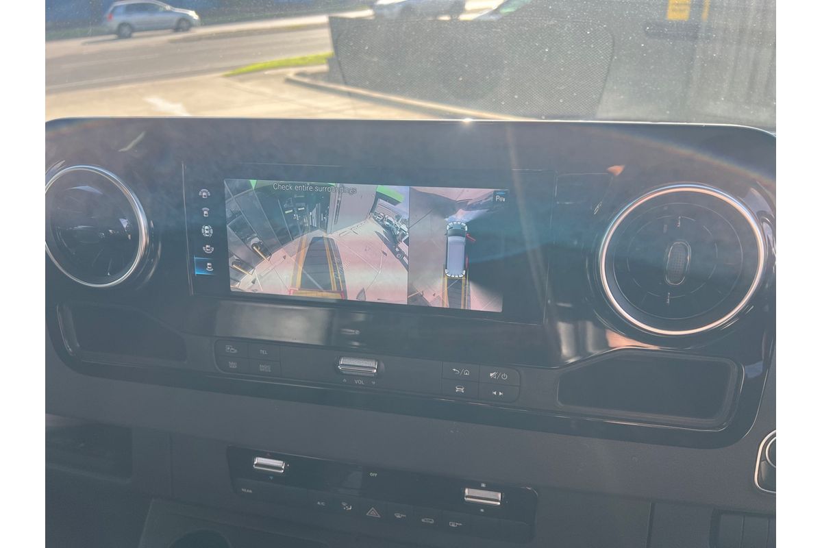 2022 Mercedes-Benz Sprinter 419CDI VS30 MWB Low Roof image 15