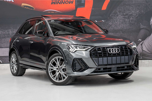 2020 Audi Q3 40 TFSI S line F3
