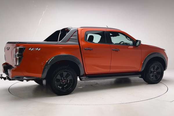 2020 Isuzu D-MAX X-TERRAIN 4X4 thumb-2