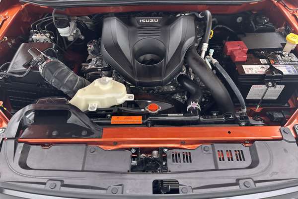2020 Isuzu D-MAX X-TERRAIN 4X4 thumb-10