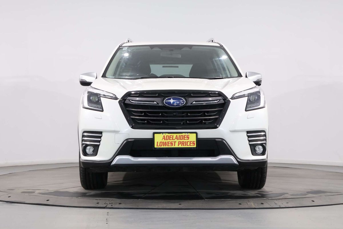2023 Subaru Forester Hybrid L S5