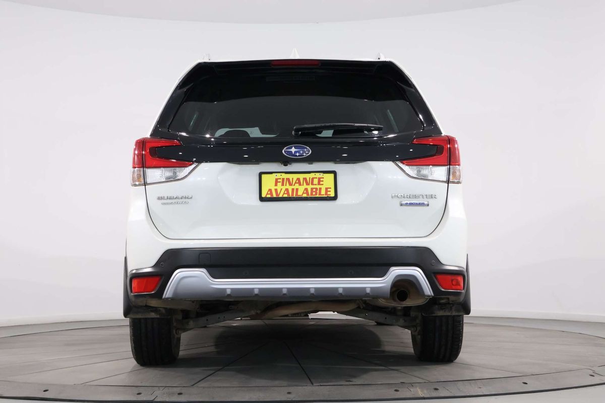 2023 Subaru Forester Hybrid L S5