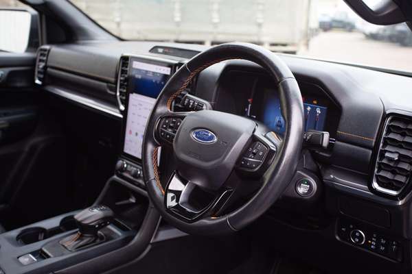 2023 Ford Everest Wildtrak 3.0L thumb-4