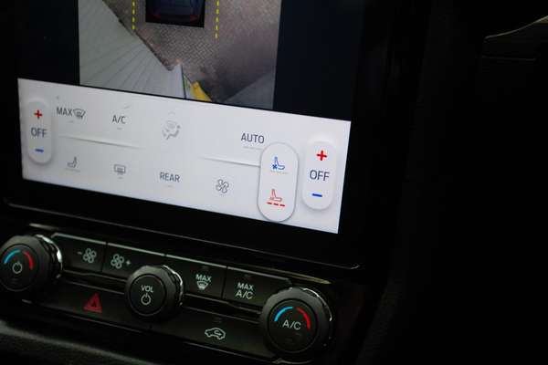 2023 Ford Everest Wildtrak 3.0L thumb-30