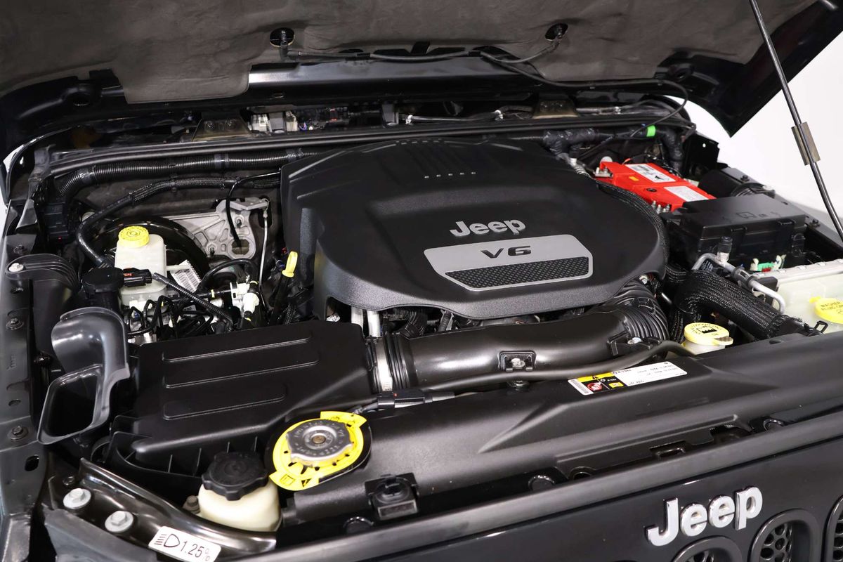2015 Jeep Wrangler Unlimited Sport JK