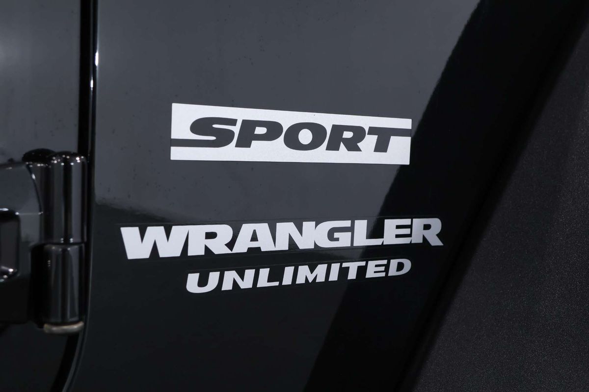 2015 Jeep Wrangler Unlimited Sport JK