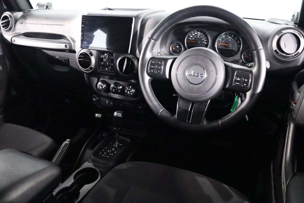 2015 Jeep Wrangler Unlimited Sport JK