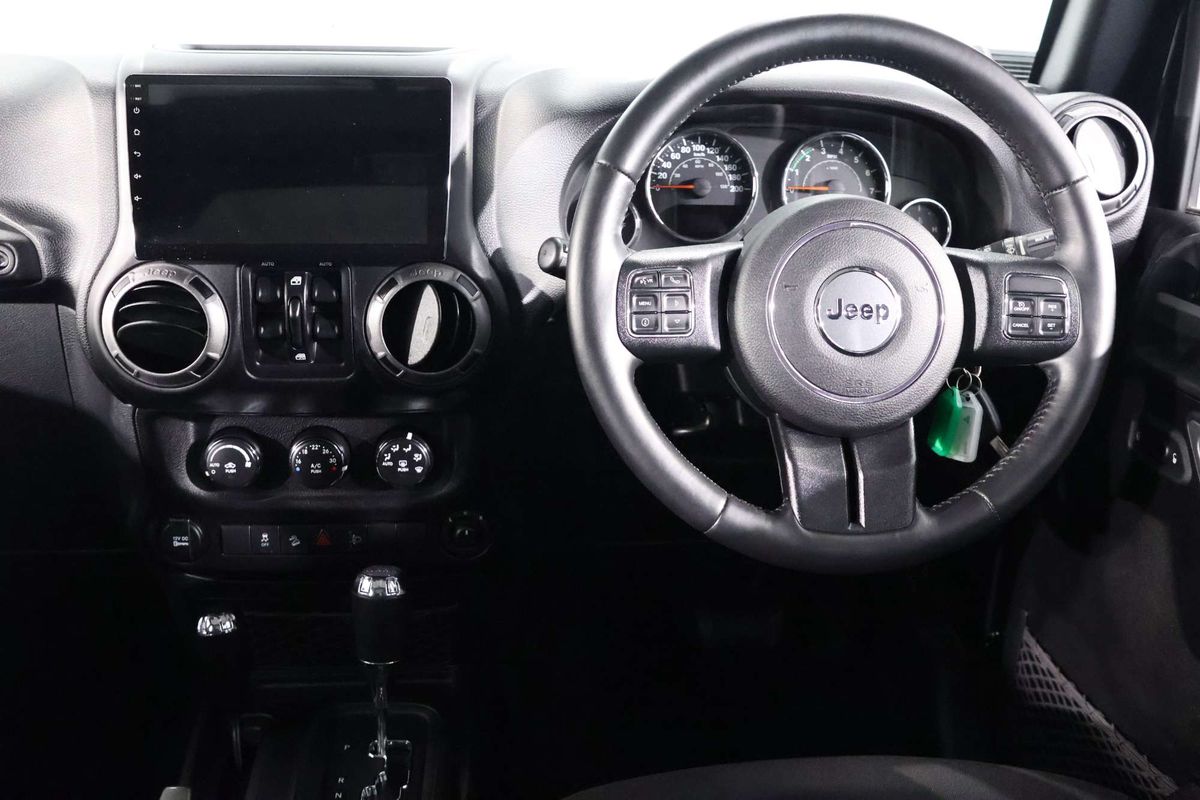 2015 Jeep Wrangler Unlimited Sport JK