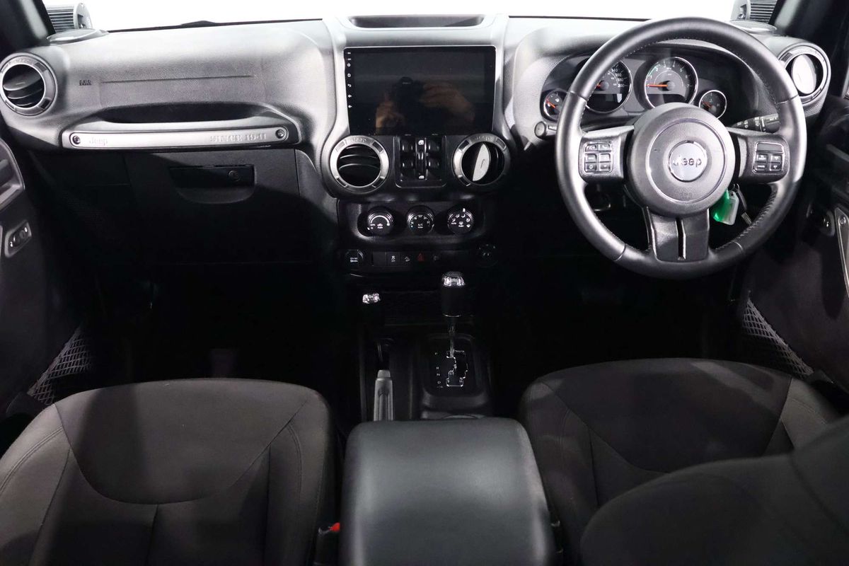 2015 Jeep Wrangler Unlimited Sport JK