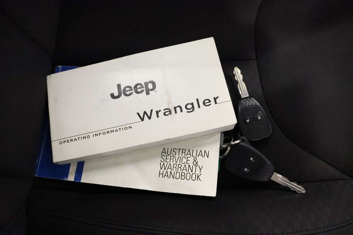 2015 Jeep Wrangler Unlimited Sport JK