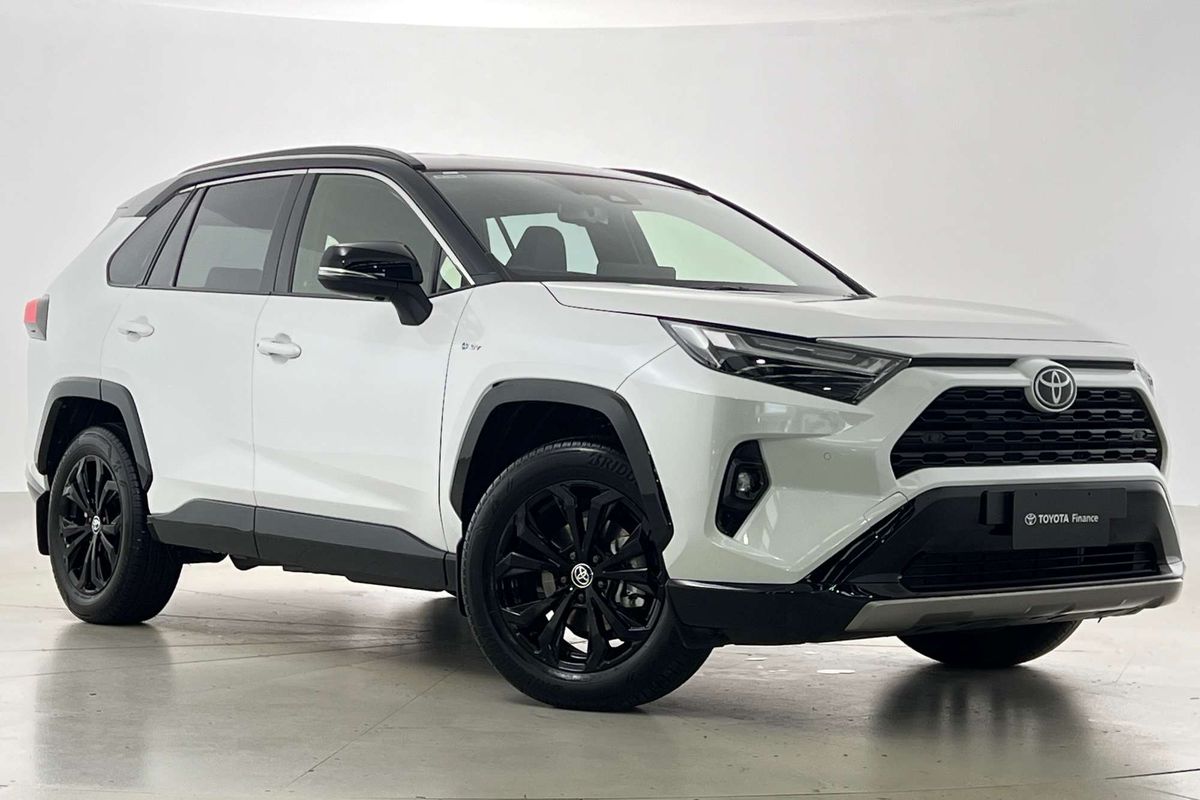2025 Toyota RAV4 XSE AXAH52R