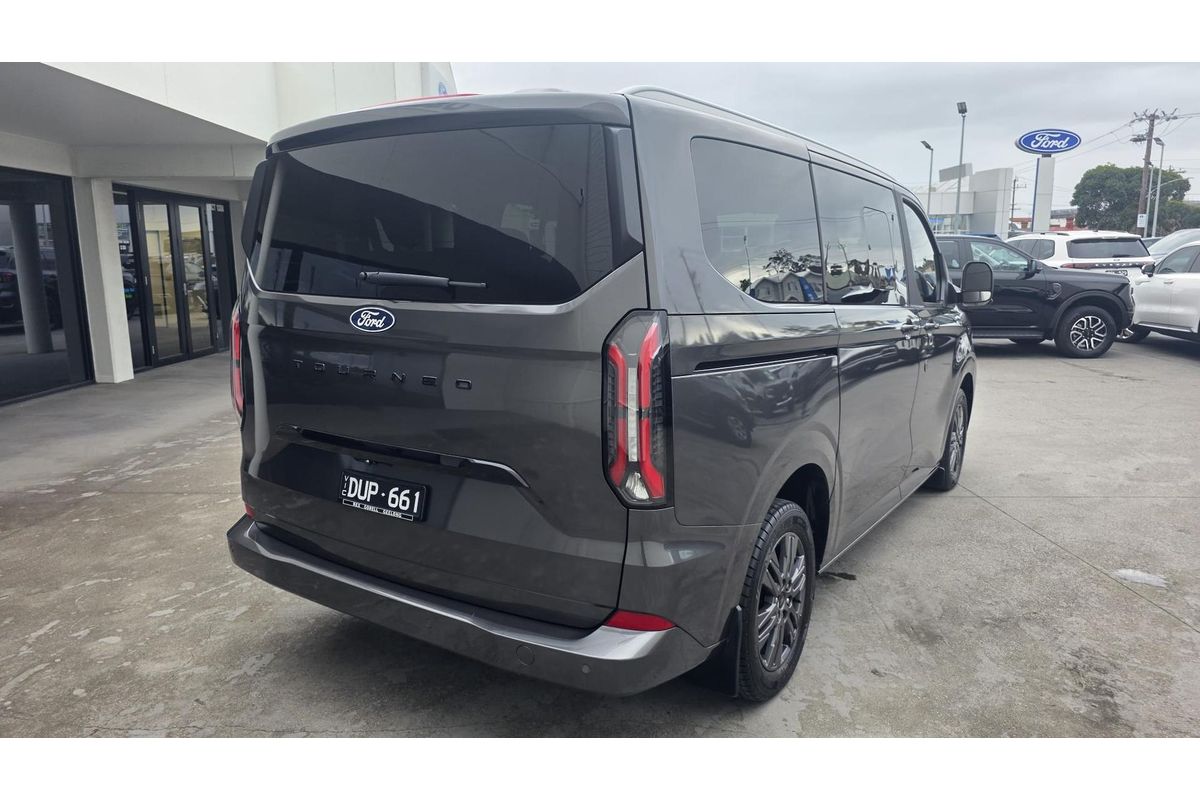 2025 Ford Tourneo Titanium X AV SWB