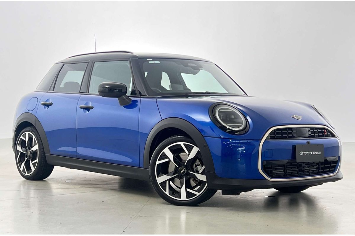 2024 MINI Hatch COOPER S CLASSIC F65